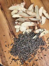 Load image into Gallery viewer, Great Burdock Fruit Licorice Tea
